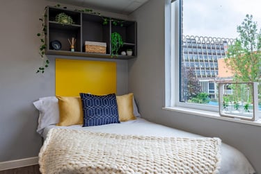 1 bed studio, Cromwell Range, Victoria Park, Manchester, M146FQ - Image 3